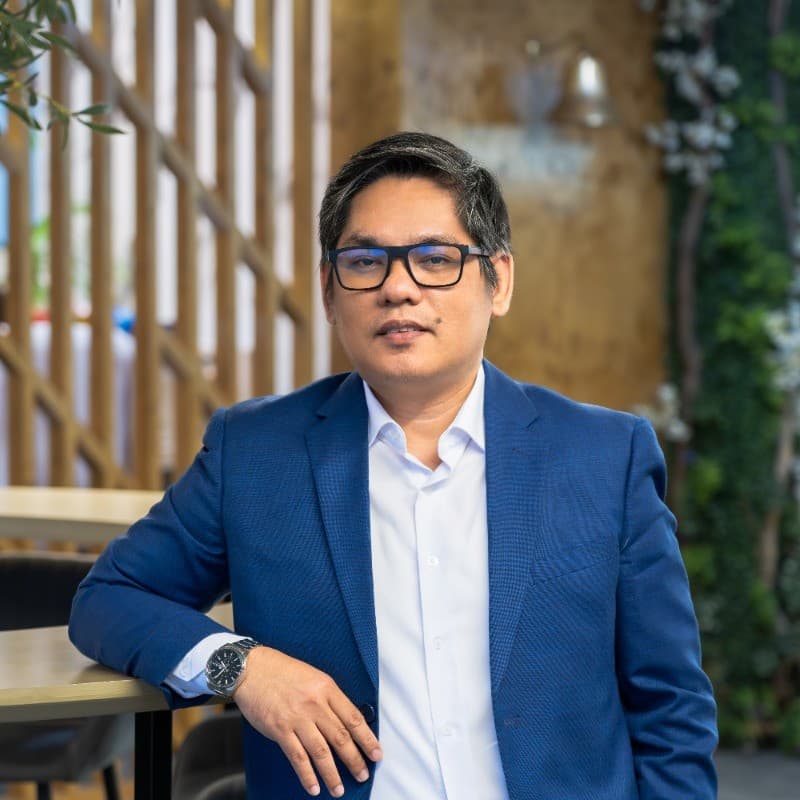 Portrait of Ronald Tolentino
